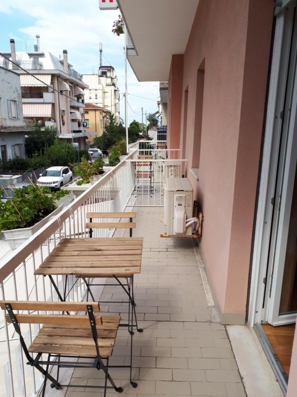 Hotel Ottavia Rimini Bagian luar foto